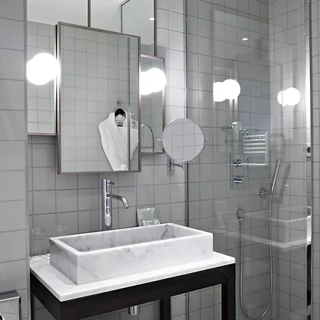 Hotel Saint Dominique Paris