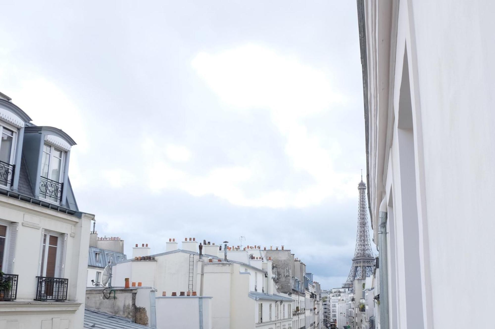 Hotel Saint Dominique Paris