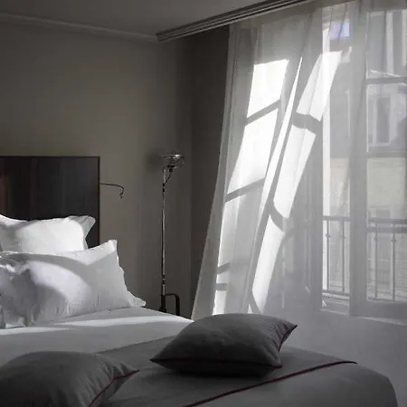Saint Dominique Hotel Parigi
